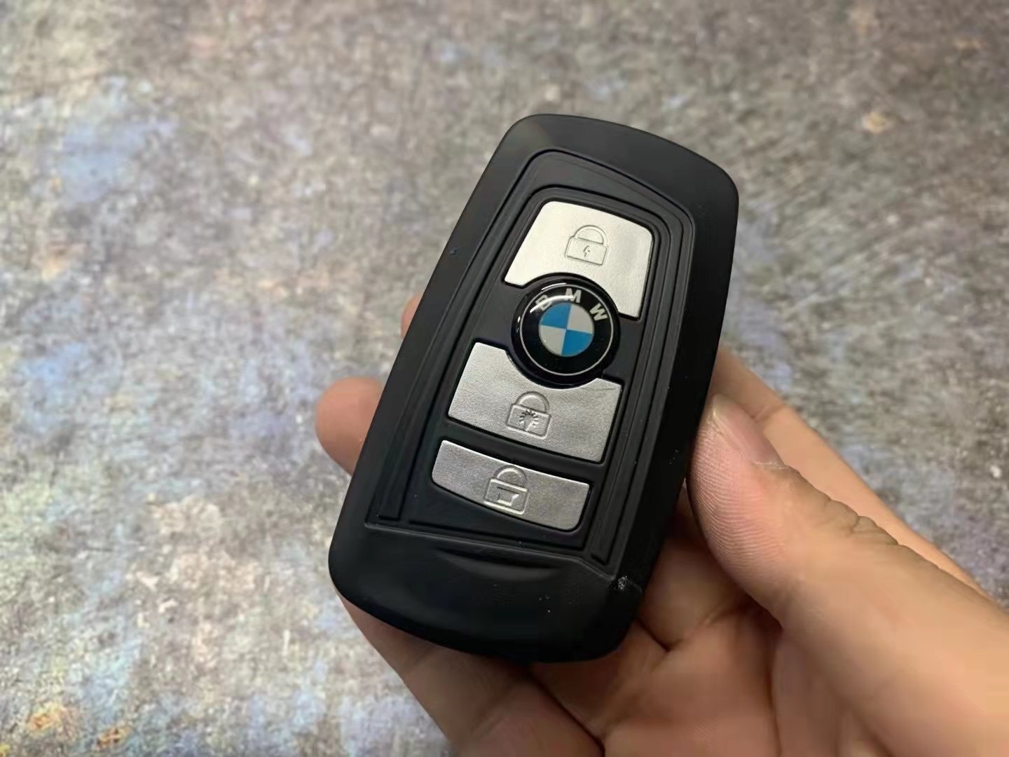 女性防身用品市場(chǎng)行情怎么樣 女性防身用品市場(chǎng)行情怎么樣