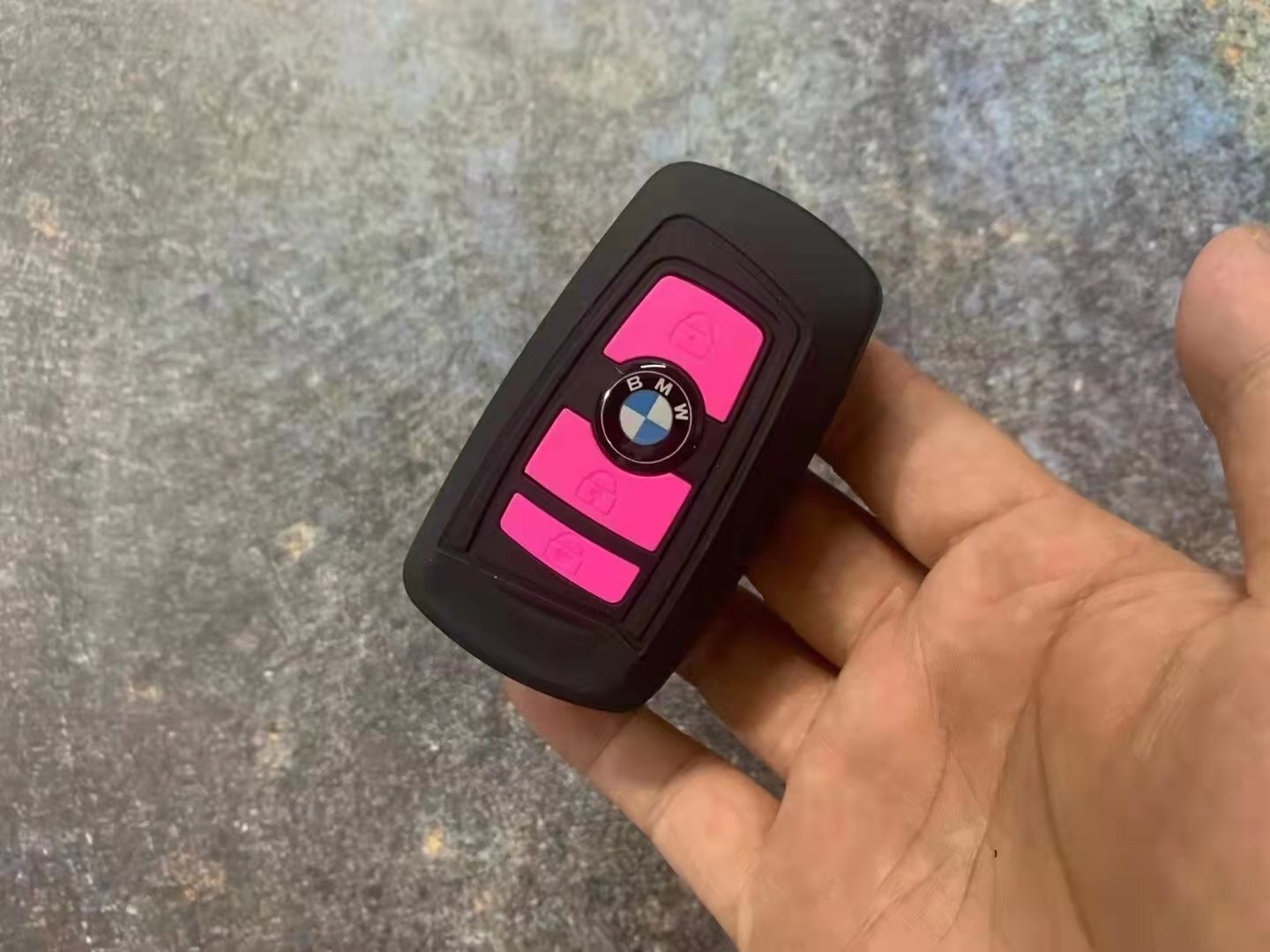 哪款女子防身電擊器好用 哪款女子防身電擊器好用